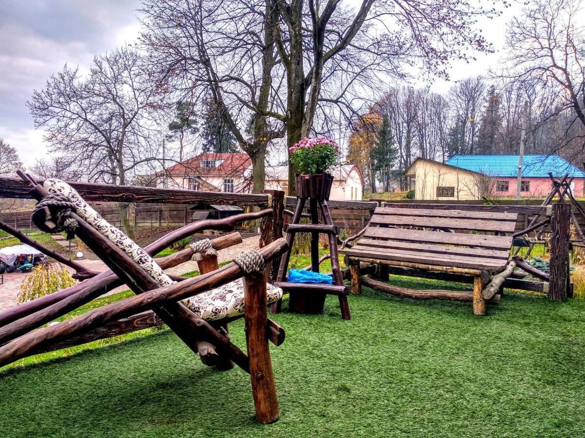 Panorama Hotel & Spa Chernivtsi Exterior foto